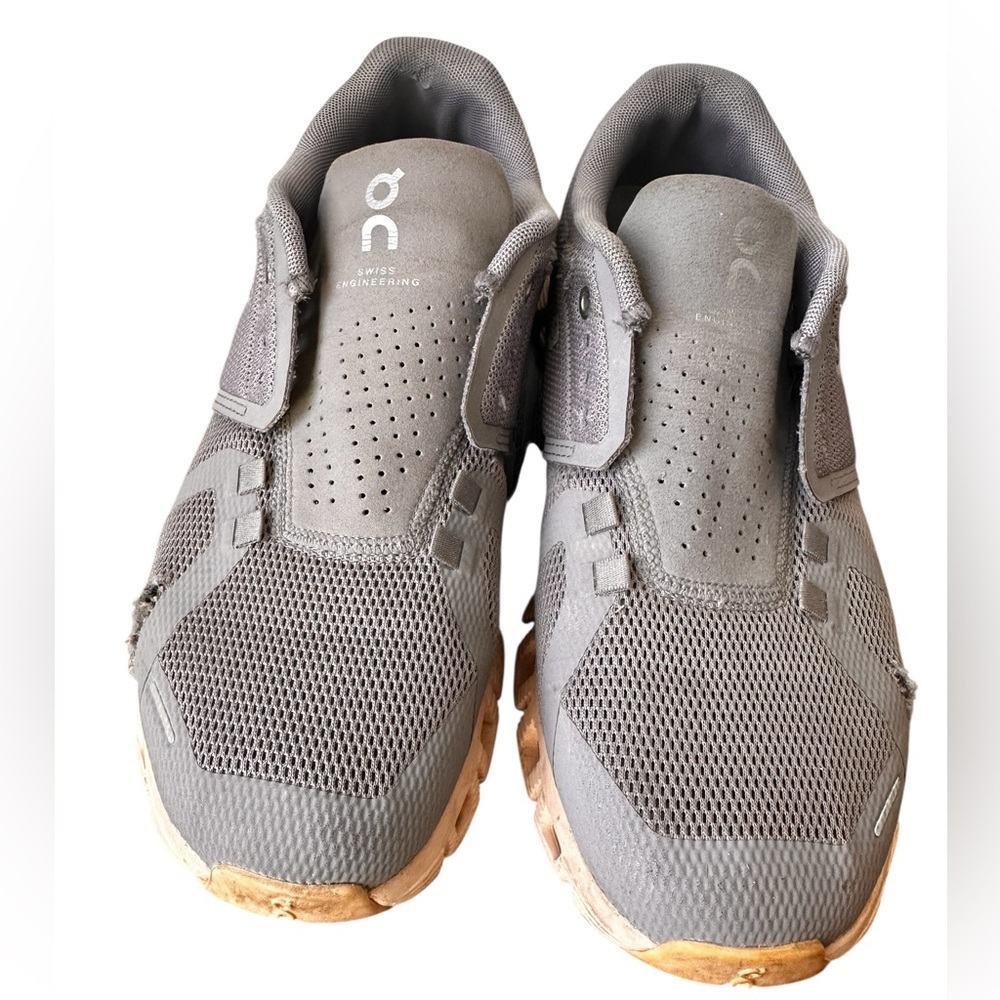 ON RUNNING CLOUD 5 Women’s Shoes - Picture 3 of 15